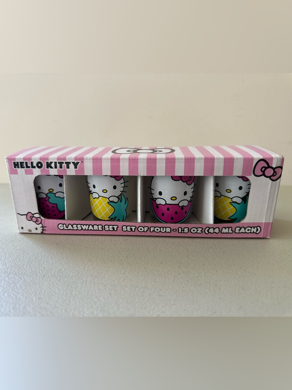 Hello Kitty Shot Glasses Set of Four NIB Silver Buffalo